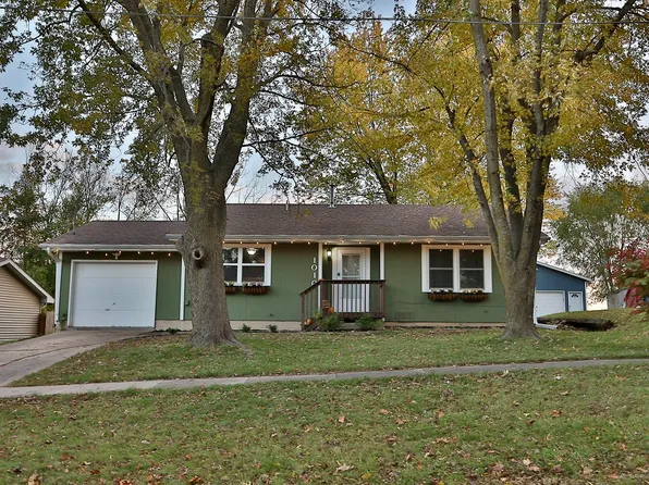 1010 E Washington St, Knoxville, IA 50138