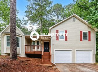 2628 Oak Ridge Ln, Douglasville, GA 30135