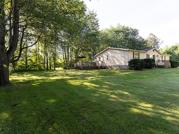 5th image of 16300 Northland Dr