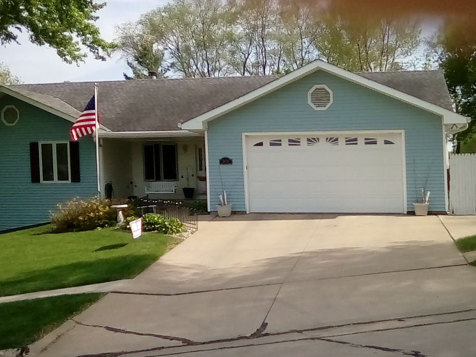 1st image of 5430 Lorraine Ave