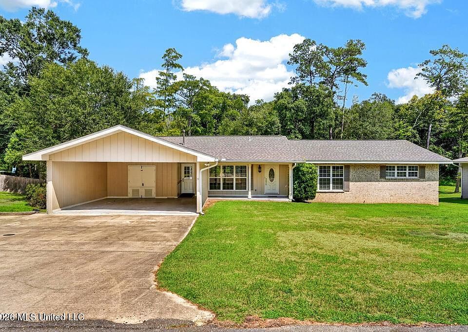 1st image of 802 Boley Dr