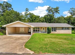 802 Boley Dr, Picayune, MS 39466