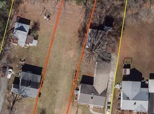 1123 Countryside Dr, High Point, NC 27265