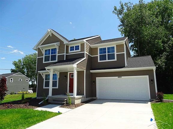 Floor plans and photos shown may include base features along with additional options and upgrades.