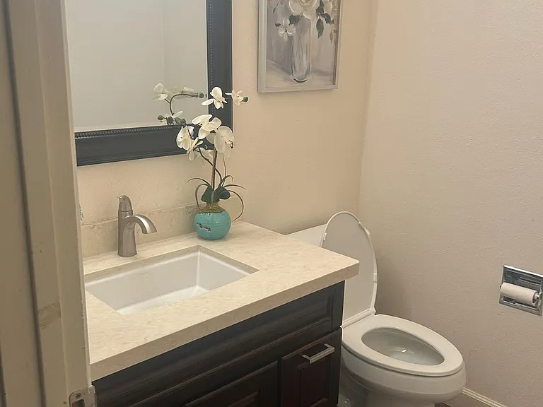 Powder room