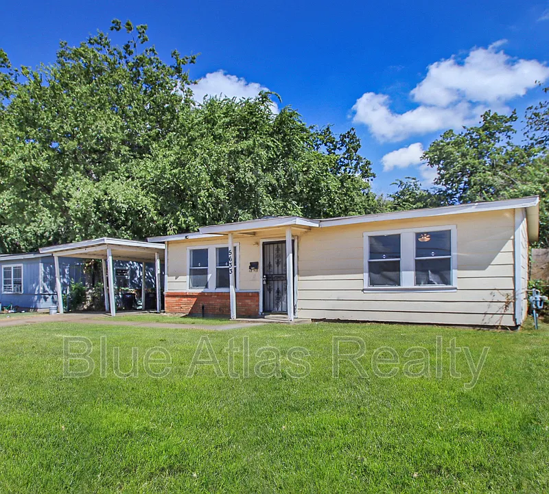 5633 Ramey Ave