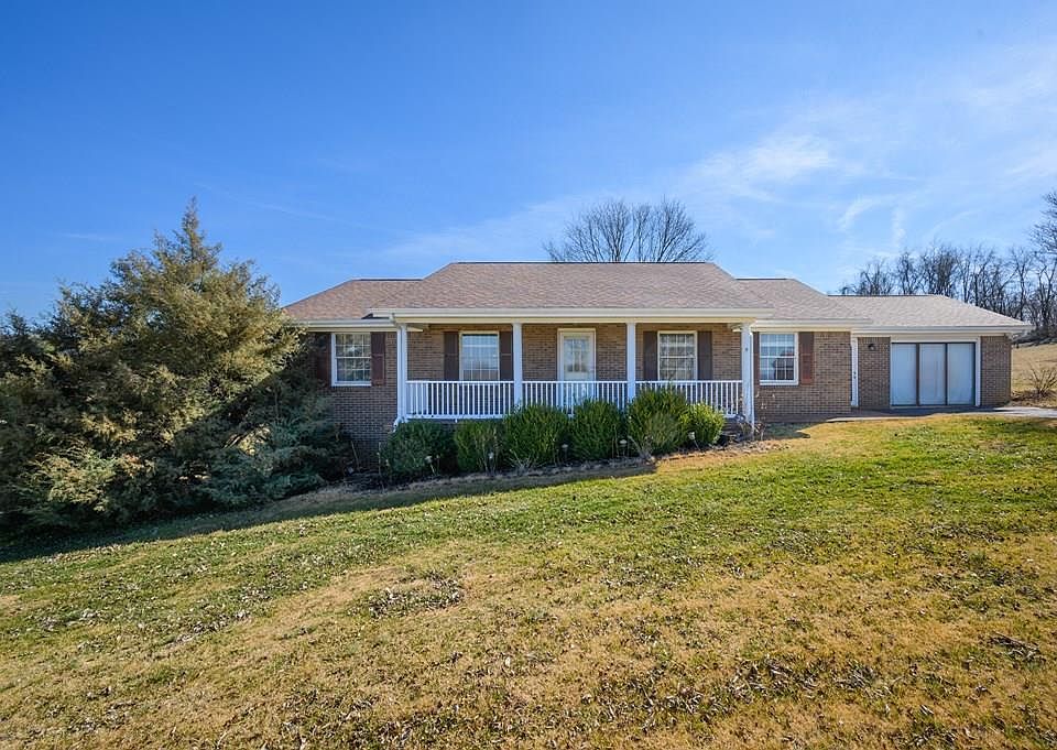 1st image of 95 Rogers Cir