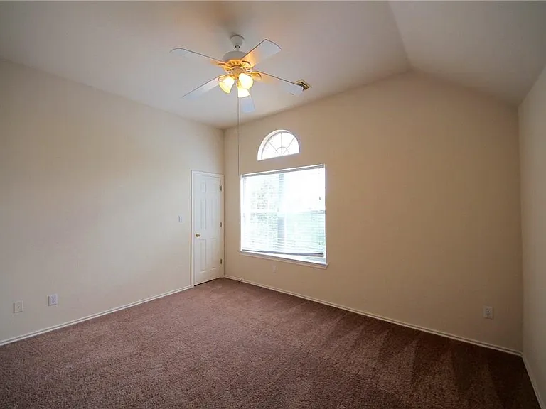 15843 Garrison Cir — Photo 15