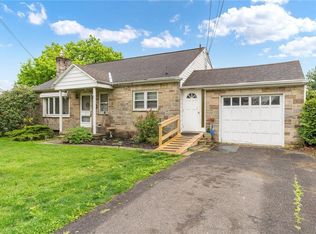 536 Charles St, Coopersburg, PA