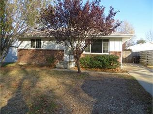 2420 N Cotner Blvd, Lincoln, NE 68507