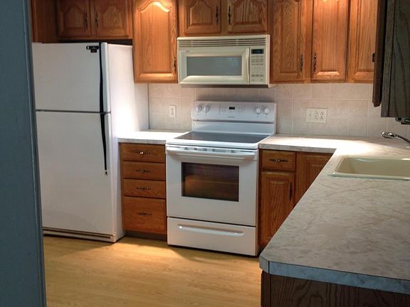 kitchen great lighting and counter space