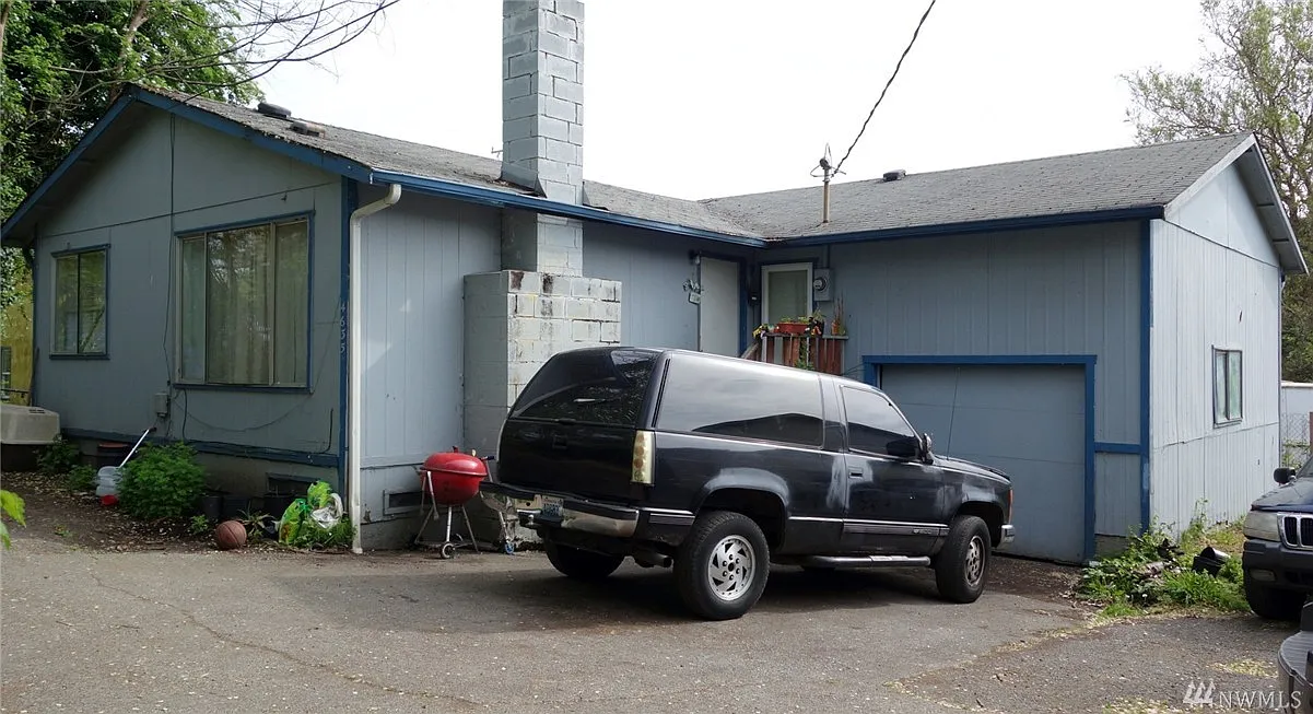 4635 S Fontanelle St photo 1