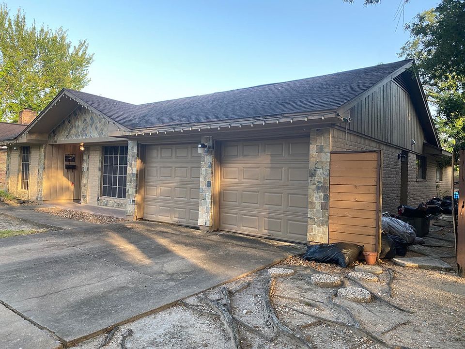 1st image of 13918 Bretagne Dr
