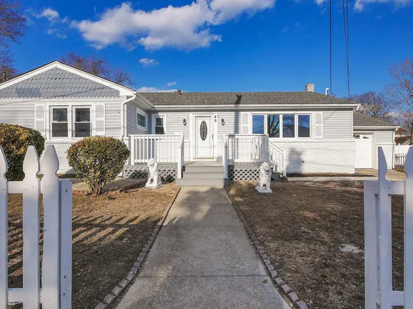 46 Pacific Ave, Pleasantville, NJ 08232