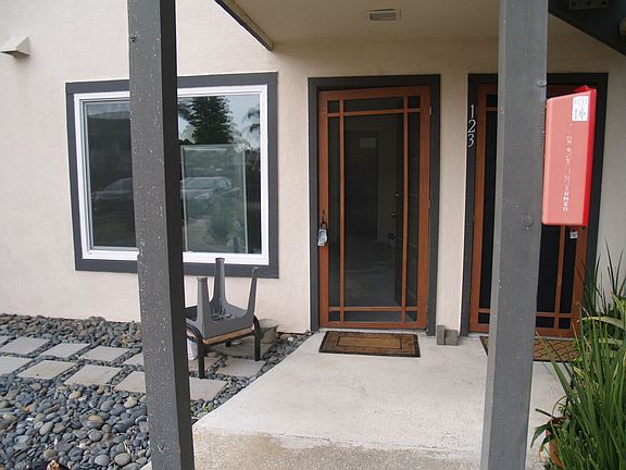 5th image of 252 Acacia Ave APT 121