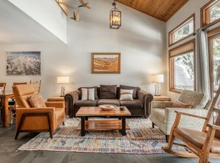 3392 Chateau Rd #2, Mammoth Lakes, CA 93546