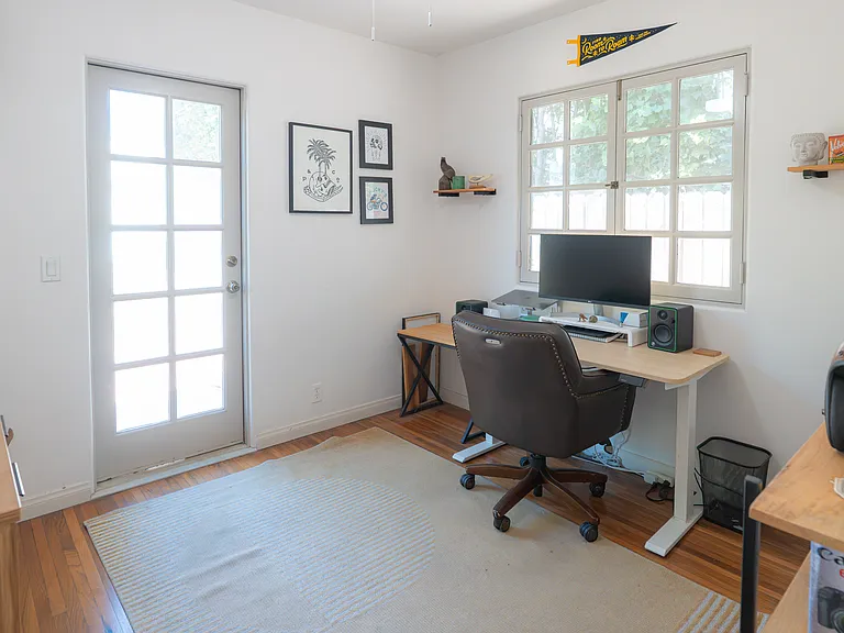 334 Crest Ave — Photo 23