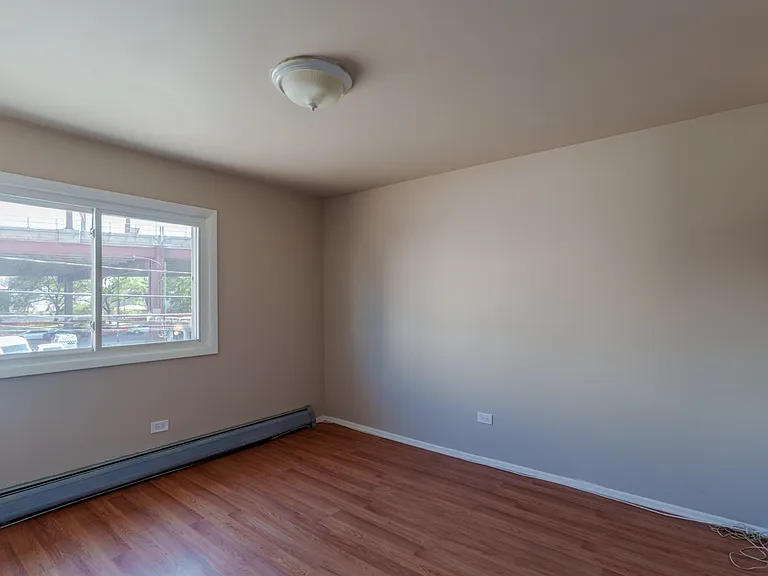 269 W 25th Pl #2S — Photo 32