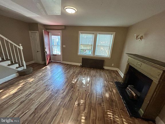 3rd image of 4 N Bernice Ave