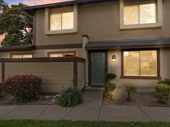 1895 Cherokee Dr Unit 2, Salinas, CA 93906