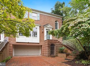 7901 Quarry Ridge Way, Bethesda, MD 20817