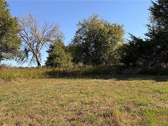 3rd image of 0 Lonestar Rd