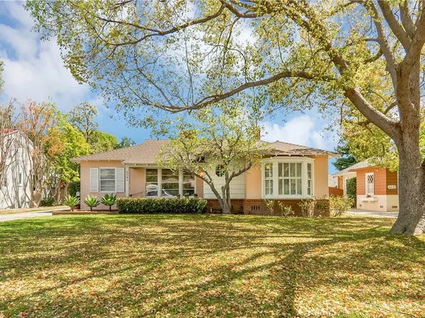 6542 Colbath Ave, Van Nuys, CA 91401