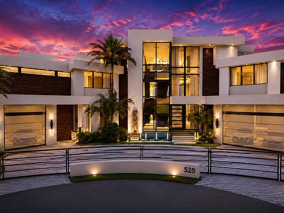 2nd image of 525 Isle Of Capri Drive