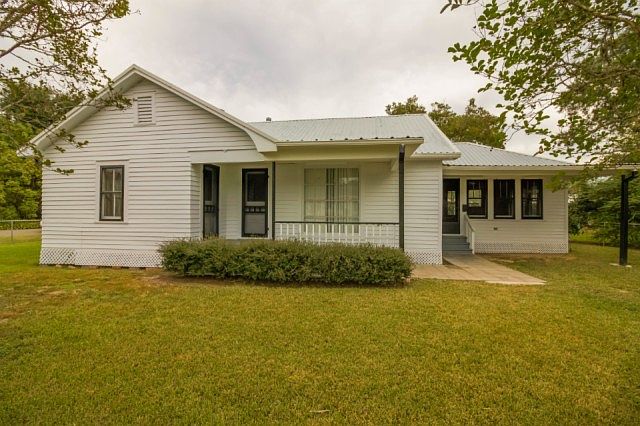 1st image of 514 Karen Dr