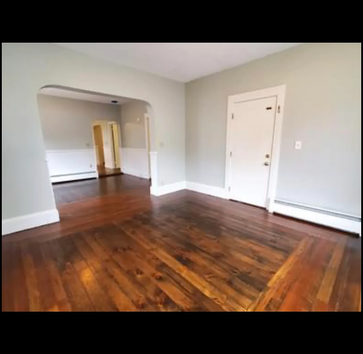 3 bed, 1300 sqft, $2,800 — Photo 3