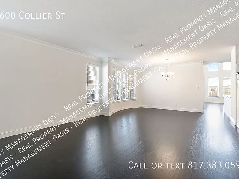 2600 Collier St — Photo 5