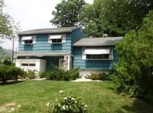 152 Graybar Dr, North Plainfield, NJ 07062