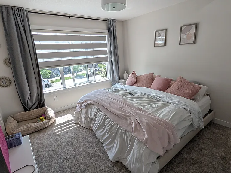 65 Silverton Glen Gate SW #65 — Photo 4