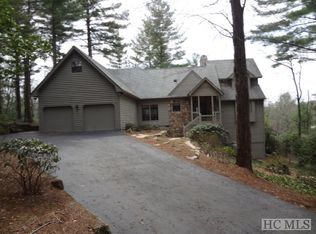 87 Rushing Springs Ln, Sapphire, NC 28774