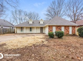 6537 Red Birch Dr, Memphis, TN 38115