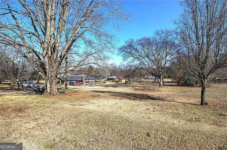 38 Brookwood Dr photo 1