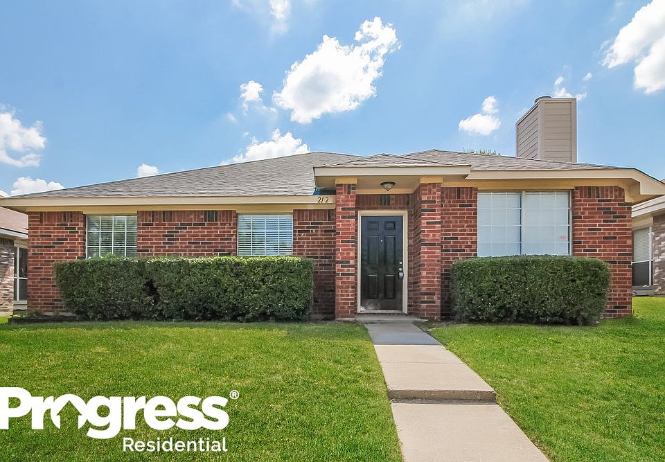 1st image of 212 Rosewood Ln