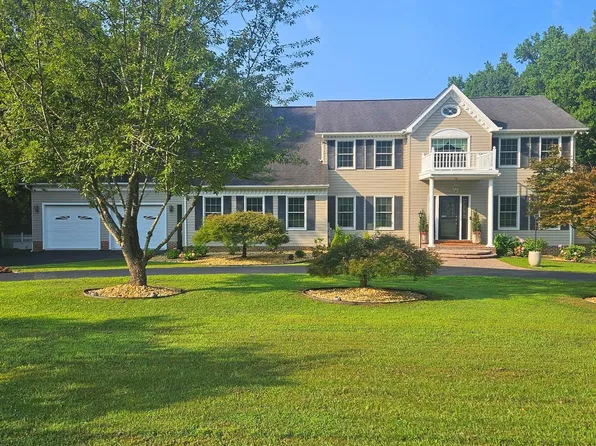 208 Morgans Ridge Ct, La Plata, MD 20646