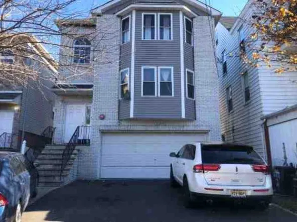 271 Mount Prospect Ave, Newark, NJ 07104