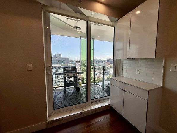 2 bedroom rental in Vancouver — photo 10