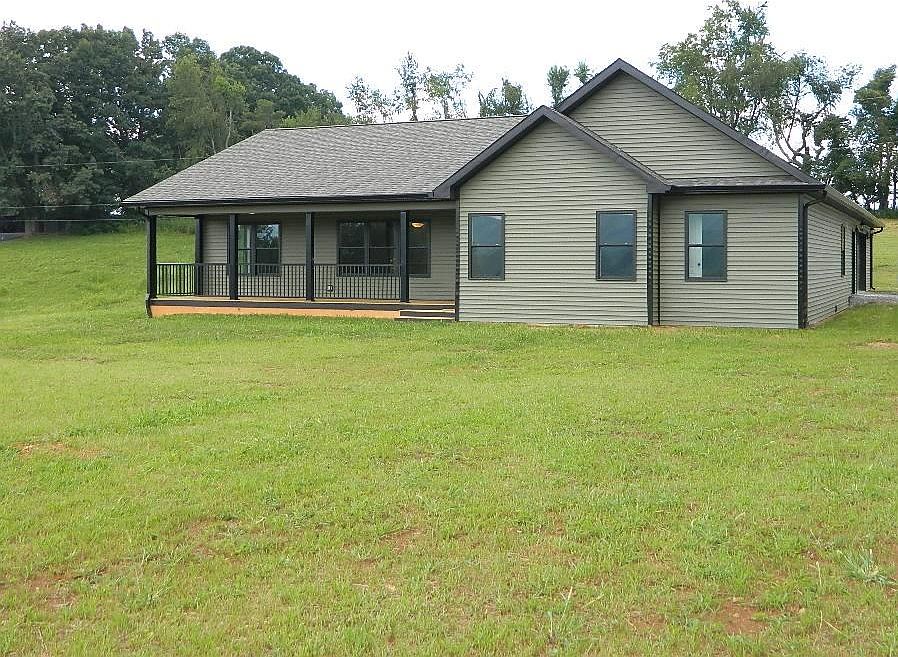 1st image of 939 Cherokee Ln