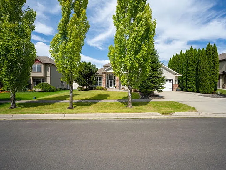 2547 W Blackberry Loop — Photo 3
