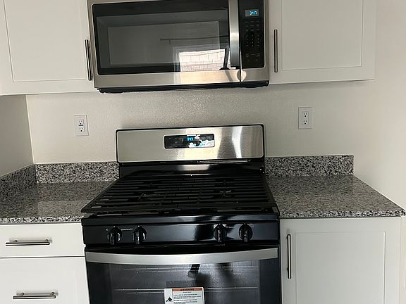 3rd image of 8275 Peachwillow Ct