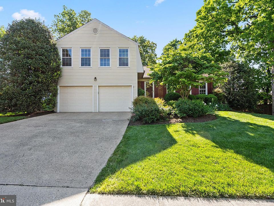 1st image of 2615 Thomas Young Ln