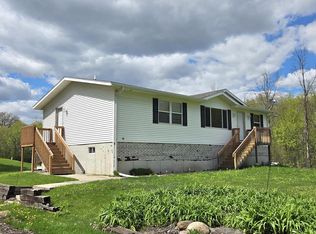 N2161 River Oaks Rd, Reeseville, WI 53579