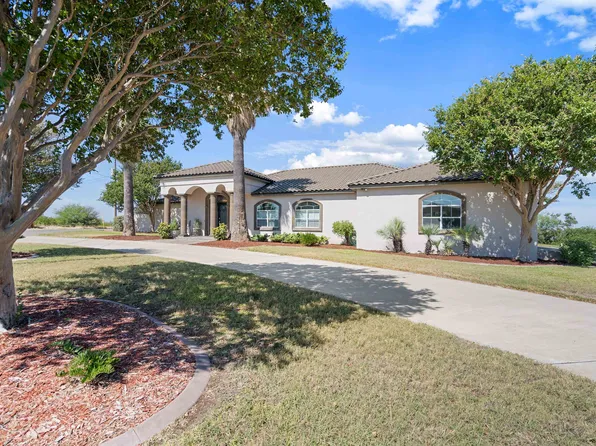 101 Sierra Rd, Del Rio, TX 78840
