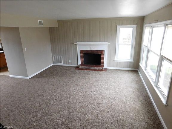 2nd image of 1703 E 236th St