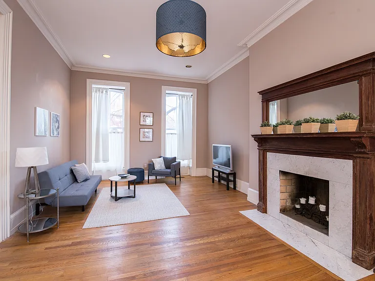 1935 Wallace St #1 — Photo 5