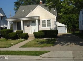 23026 Normandy Ave, Eastpointe, MI 48021