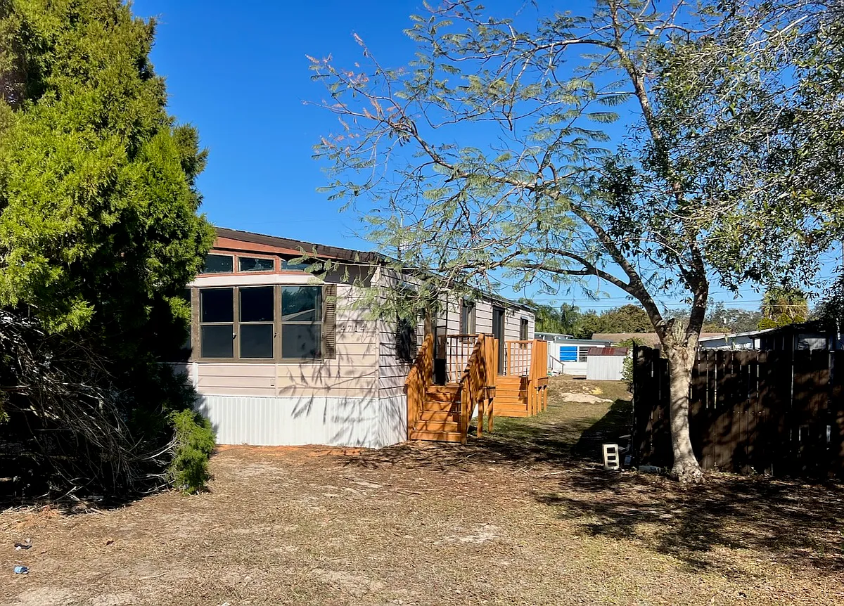 Building Photo - 4714 Mundell Ave